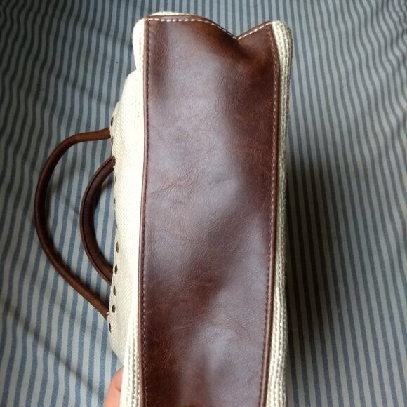 Relic Leather Woven Small Purse Tan and Brown - Picture 8 of 10